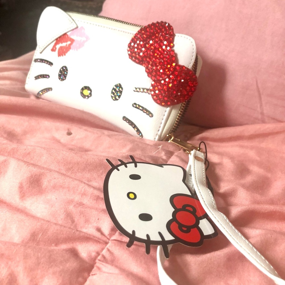 Hello Kitty White and Red wristlet with Sparkling Bow